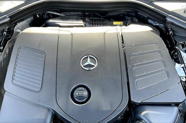 used 2025 Mercedes-Benz GLC 300 car