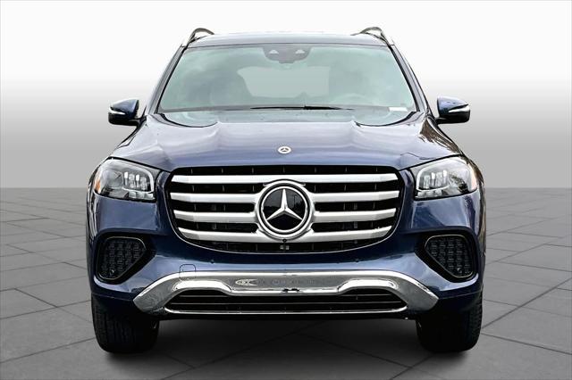 new 2025 Mercedes-Benz GLS 450 car, priced at $97,805