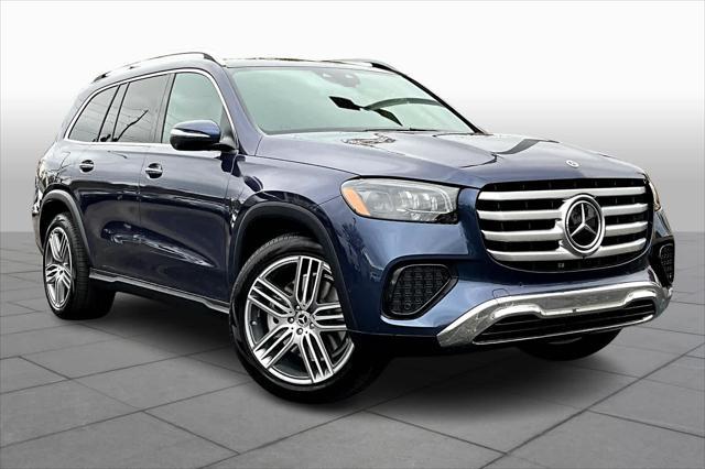 new 2025 Mercedes-Benz GLS 450 car, priced at $97,805