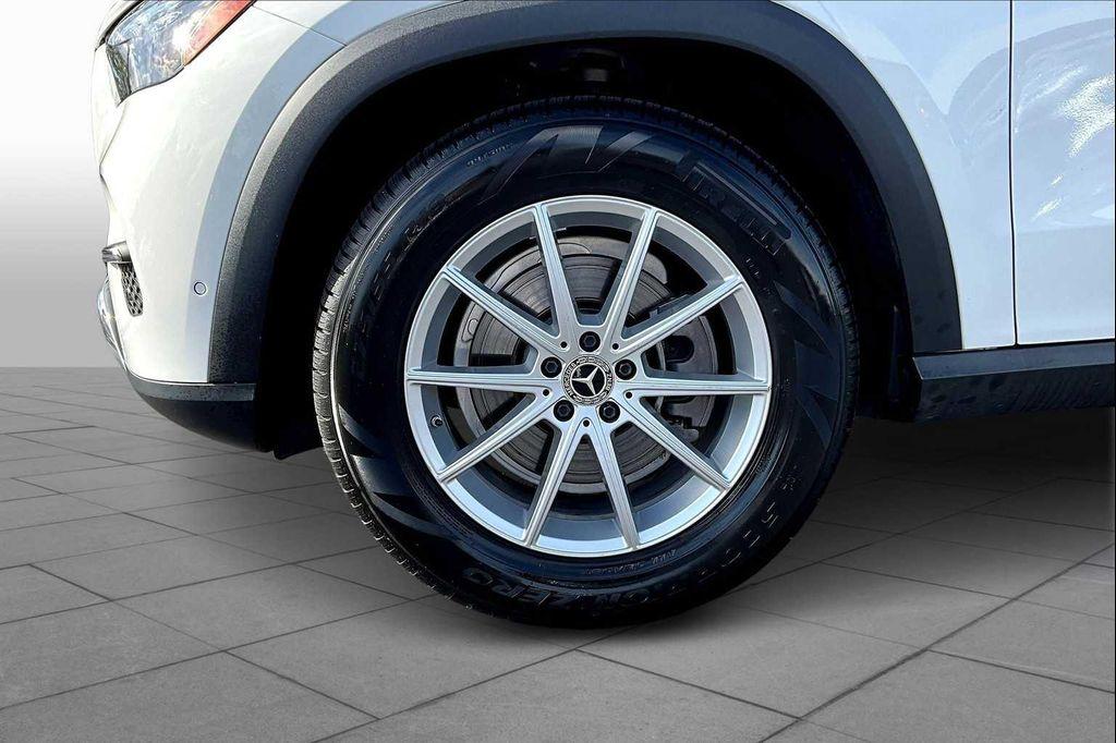 used 2024 Mercedes-Benz GLE 350 car, priced at $49,446