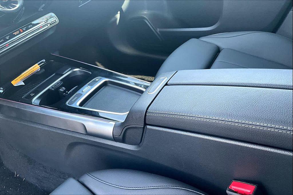 used 2024 Mercedes-Benz GLB 250 car, priced at $39,998