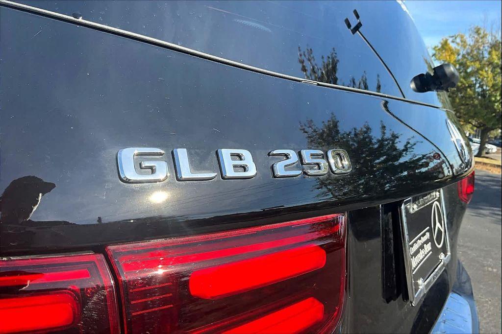 used 2024 Mercedes-Benz GLB 250 car, priced at $39,998