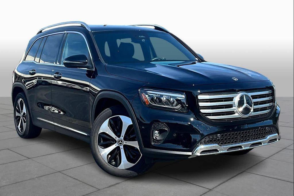 used 2024 Mercedes-Benz GLB 250 car, priced at $39,998