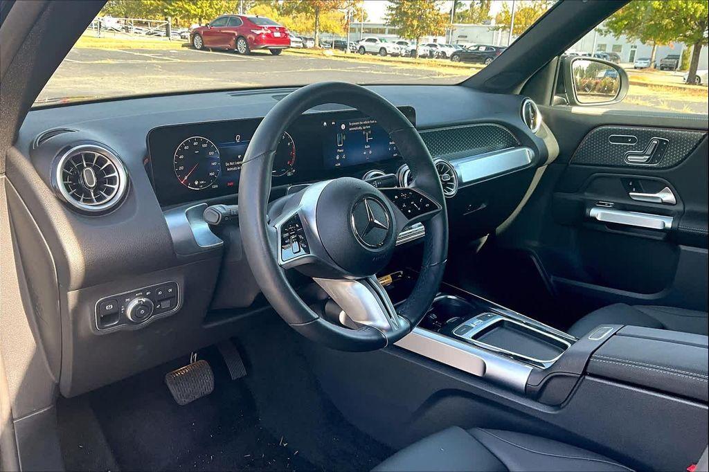 used 2024 Mercedes-Benz GLB 250 car, priced at $39,998