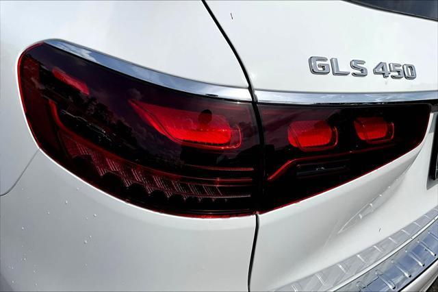 new 2025 Mercedes-Benz GLS 450 car, priced at $96,125