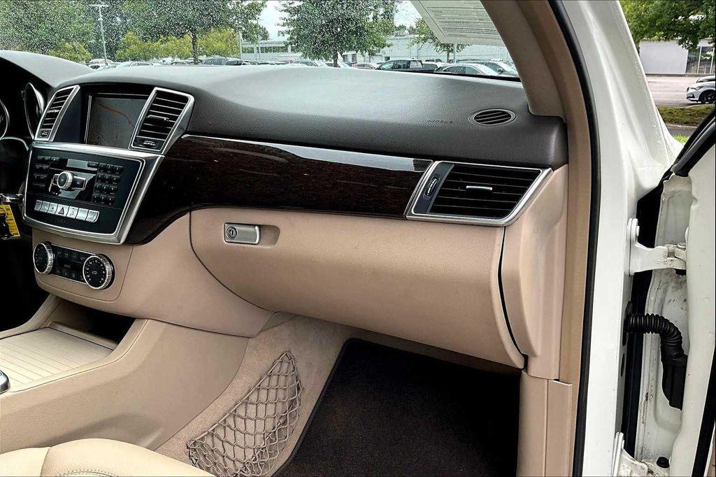 used 2012 Mercedes-Benz M-Class car, priced at $9,398