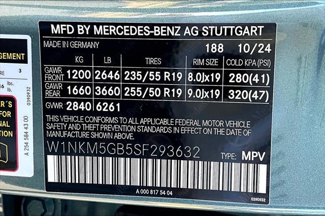 new 2025 Mercedes-Benz GLC 350e car, priced at $71,395