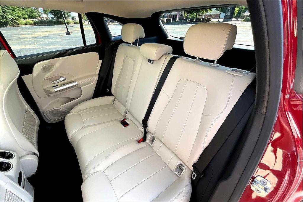 used 2025 Mercedes-Benz GLA 250 car, priced at $43,798