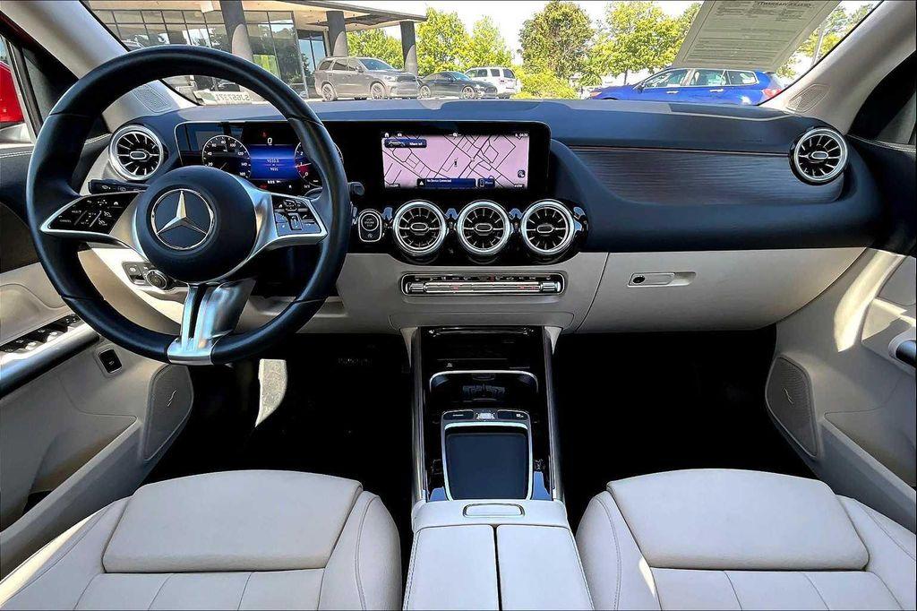 used 2025 Mercedes-Benz GLA 250 car, priced at $43,798