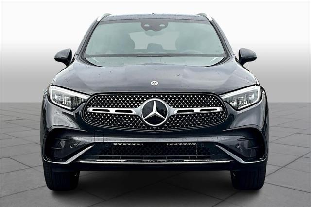 new 2025 Mercedes-Benz GLC 300 car, priced at $63,295