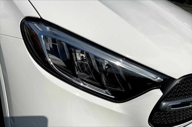 new 2025 Mercedes-Benz GLC 350e car, priced at $69,815