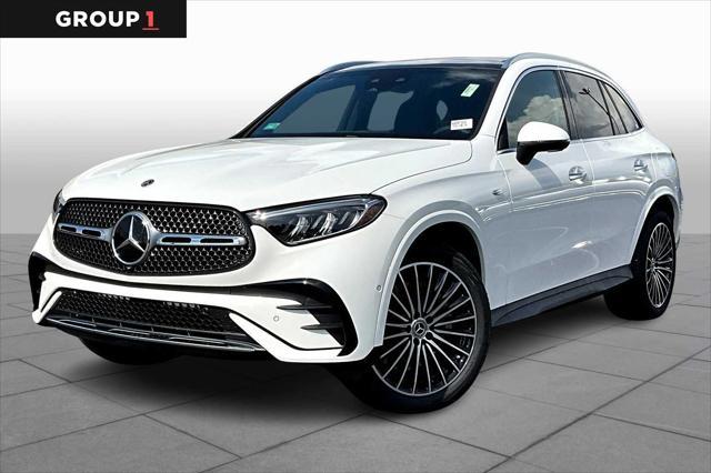 new 2025 Mercedes-Benz GLC 350e car, priced at $69,815