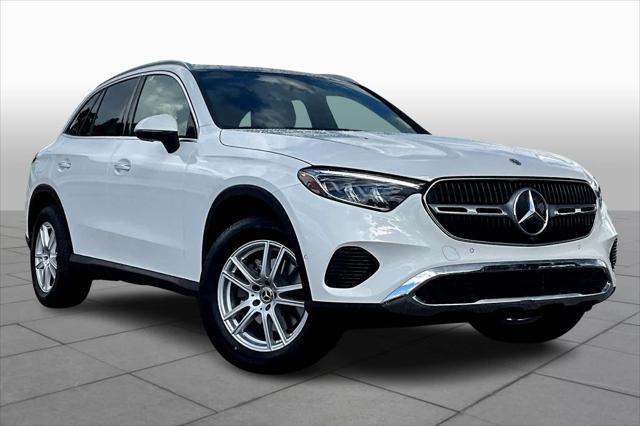 new 2025 Mercedes-Benz GLC 300 car, priced at $54,700