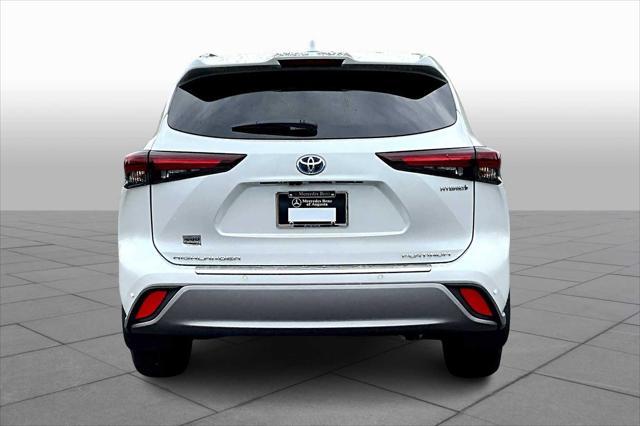 used 2024 Toyota Highlander Hybrid car, priced at $54,198