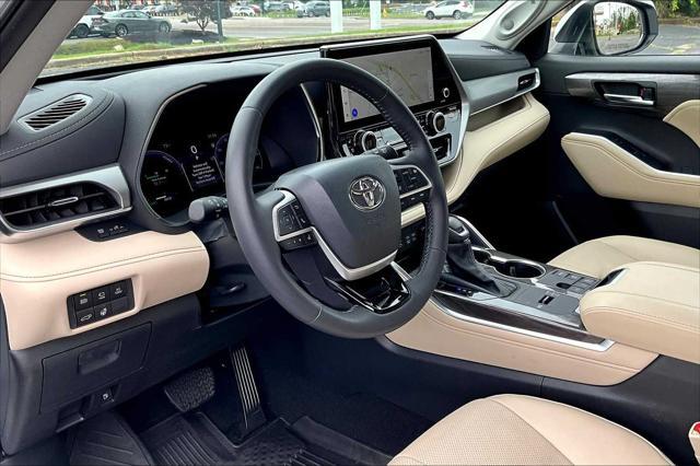 used 2024 Toyota Highlander Hybrid car, priced at $54,198