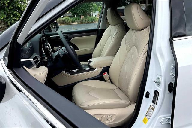 used 2024 Toyota Highlander Hybrid car, priced at $54,198