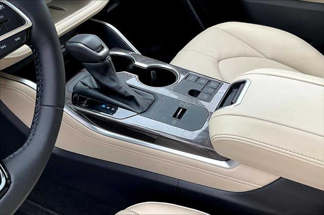 used 2024 Toyota Highlander Hybrid car, priced at $54,198