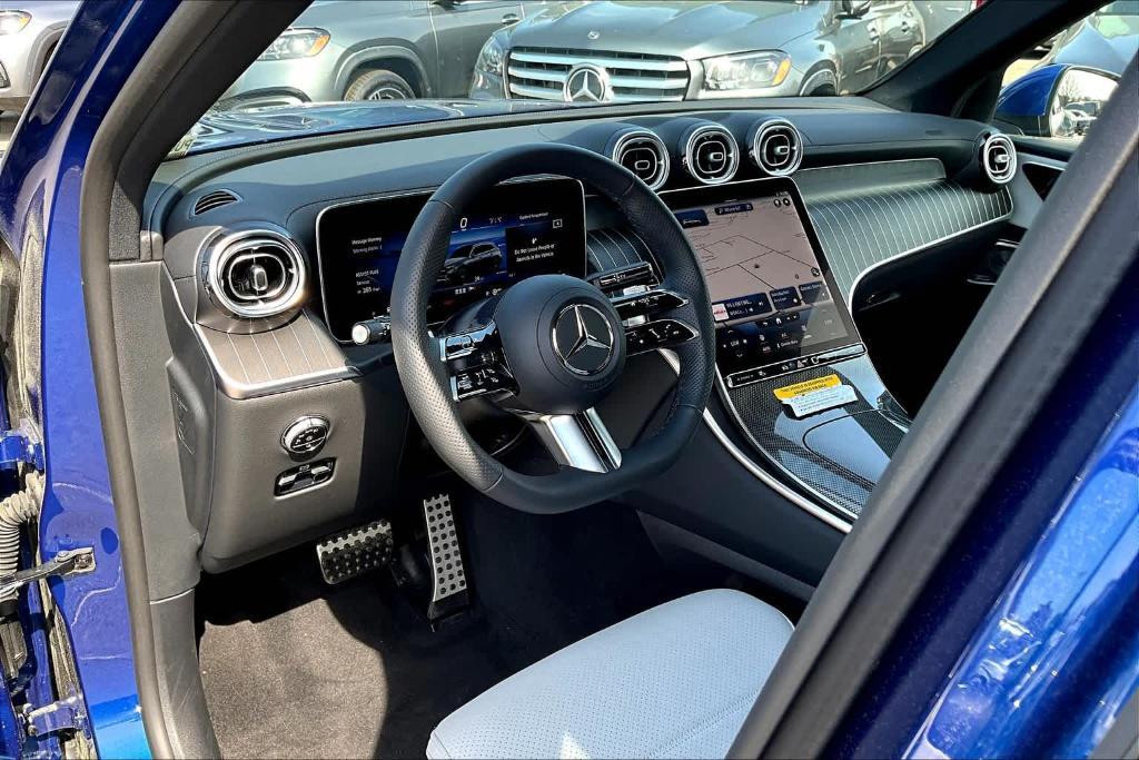 new 2023 Mercedes-Benz GLC 300 car, priced at $59,150