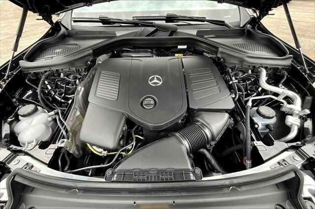 used 2025 Mercedes-Benz GLC 300 car