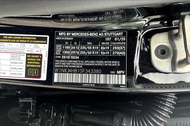 used 2025 Mercedes-Benz GLC 300 car