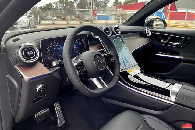 used 2025 Mercedes-Benz GLC 300 car