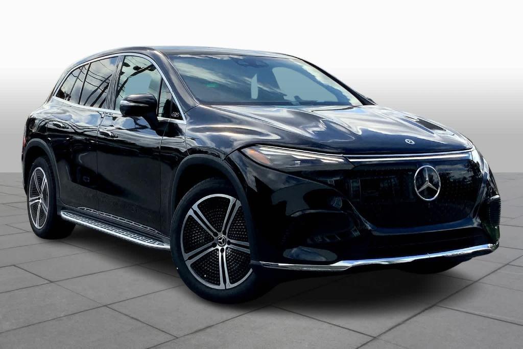 new 2023 Mercedes-Benz EQS 450 car, priced at $111,140