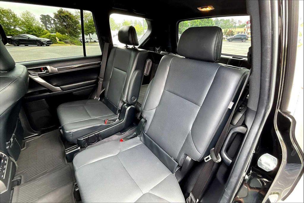 used 2022 Lexus GX 460 car, priced at $56,998