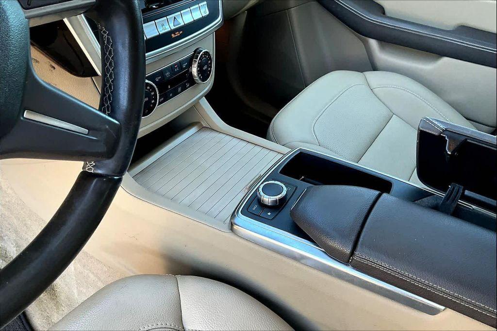 used 2013 Mercedes-Benz M-Class car, priced at $12,598