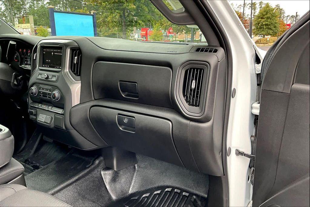 used 2025 Chevrolet Silverado 2500 car, priced at $44,998