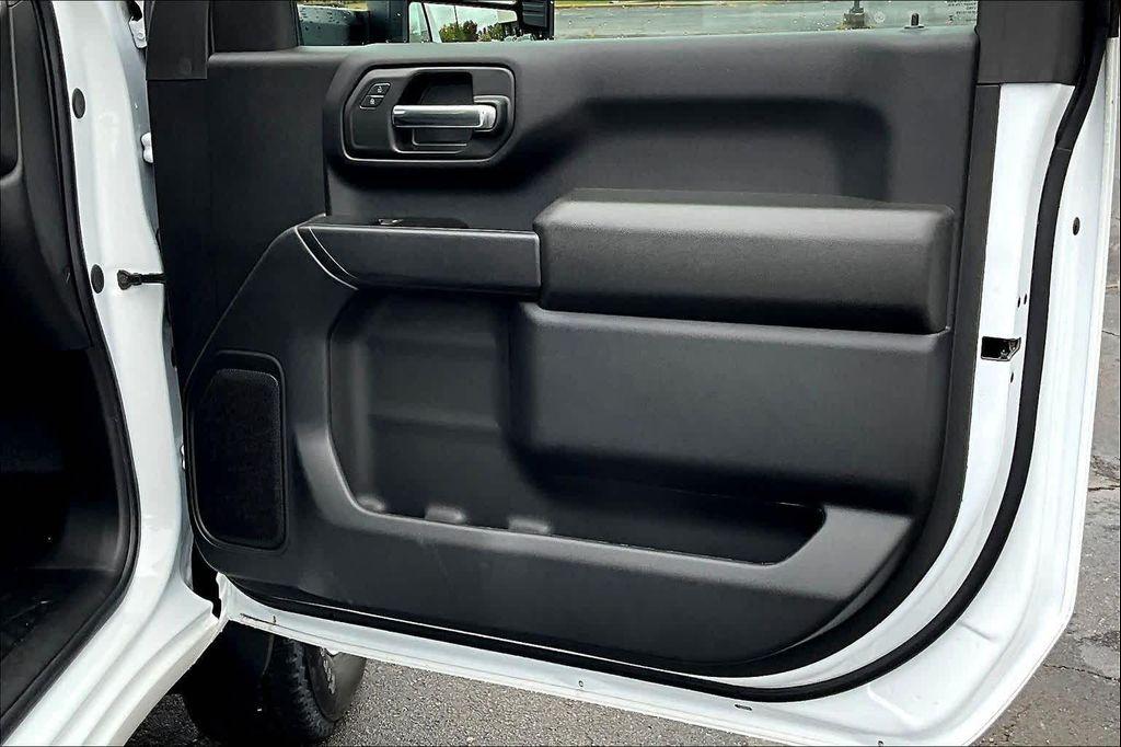 used 2025 Chevrolet Silverado 2500 car, priced at $44,998