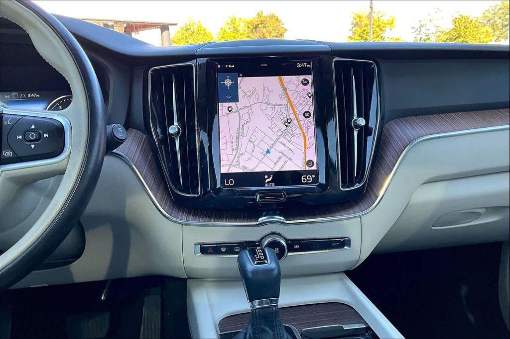 used 2021 Volvo XC60 car, priced at $23,998