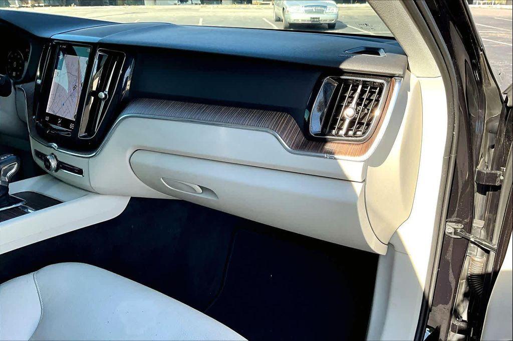 used 2021 Volvo XC60 car, priced at $23,998
