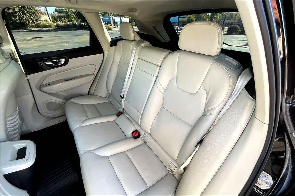 used 2021 Volvo XC60 car, priced at $23,998