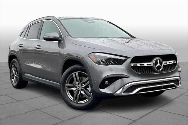 new 2025 Mercedes-Benz GLA 250 car, priced at $47,095