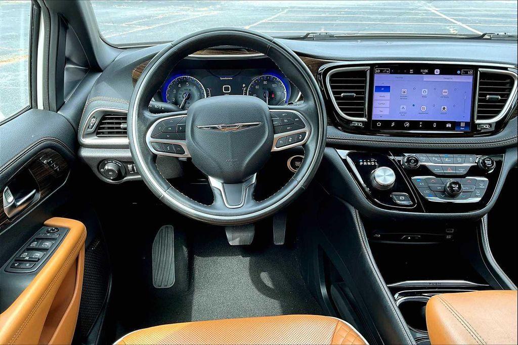used 2021 Chrysler Pacifica car, priced at $31,998