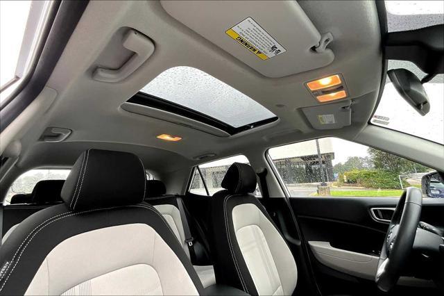 used 2024 Hyundai Venue car, priced at $21,098