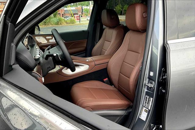 new 2025 Mercedes-Benz GLE 450 car, priced at $77,995