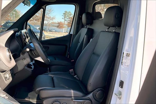 new 2024 Mercedes-Benz Sprinter 2500 car, priced at $84,117