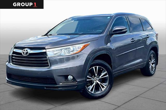 used 2016 Toyota Highlander car, priced at $21,898