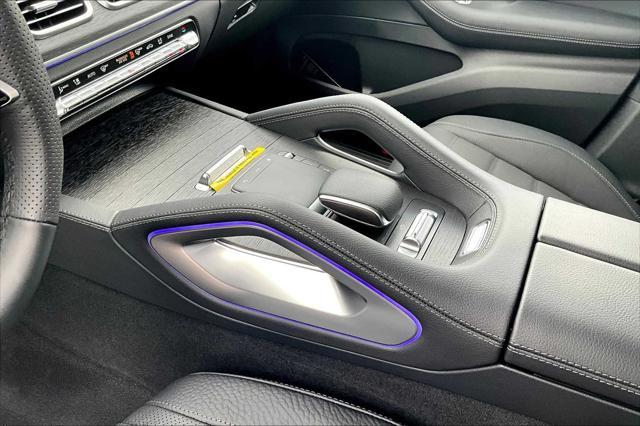 new 2025 Mercedes-Benz GLS 580 car, priced at $120,915