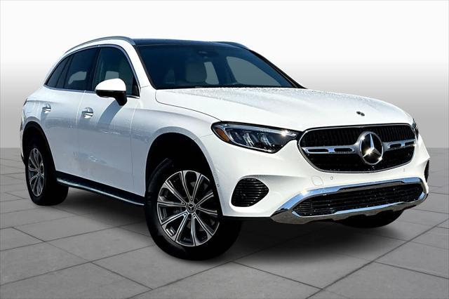 new 2025 Mercedes-Benz GLC 300 car, priced at $55,435