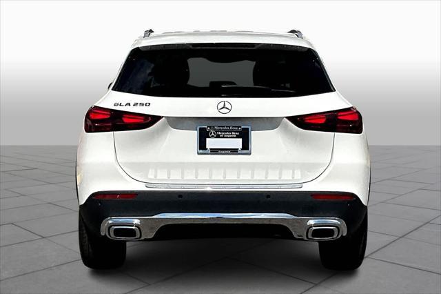 new 2025 Mercedes-Benz GLA 250 car, priced at $47,845