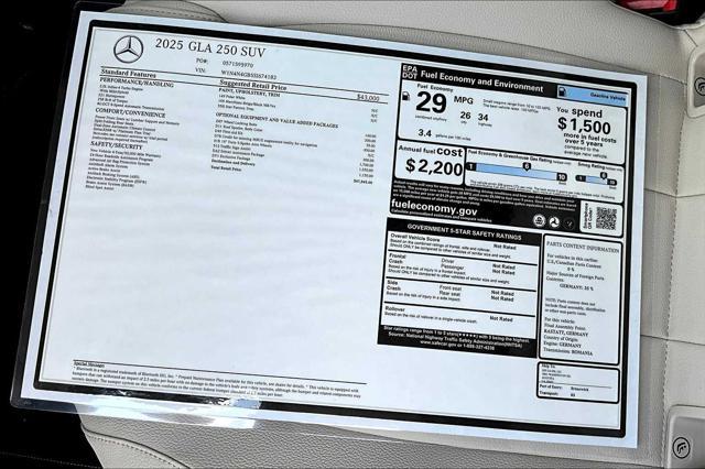 new 2025 Mercedes-Benz GLA 250 car, priced at $47,845