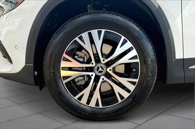 new 2025 Mercedes-Benz GLA 250 car, priced at $47,845