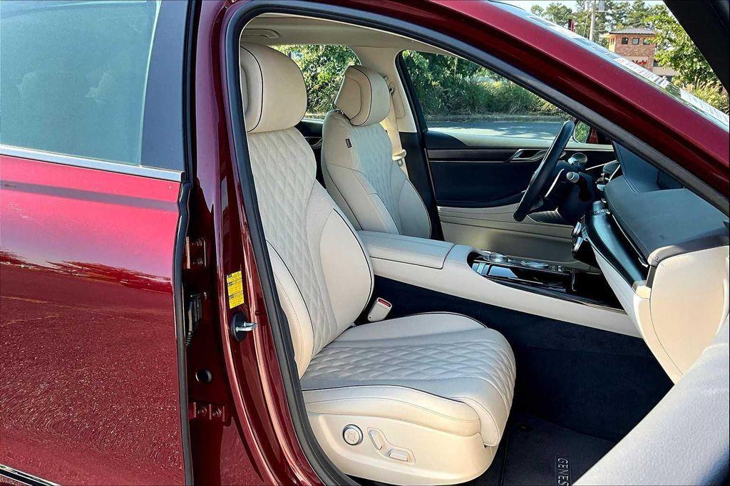 used 2022 Genesis G80 car, priced at $41,798