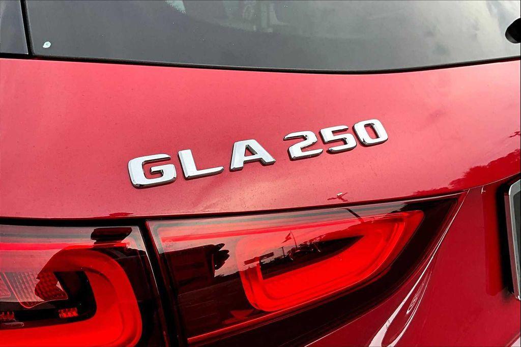 used 2022 Mercedes-Benz GLA 250 car, priced at $28,998
