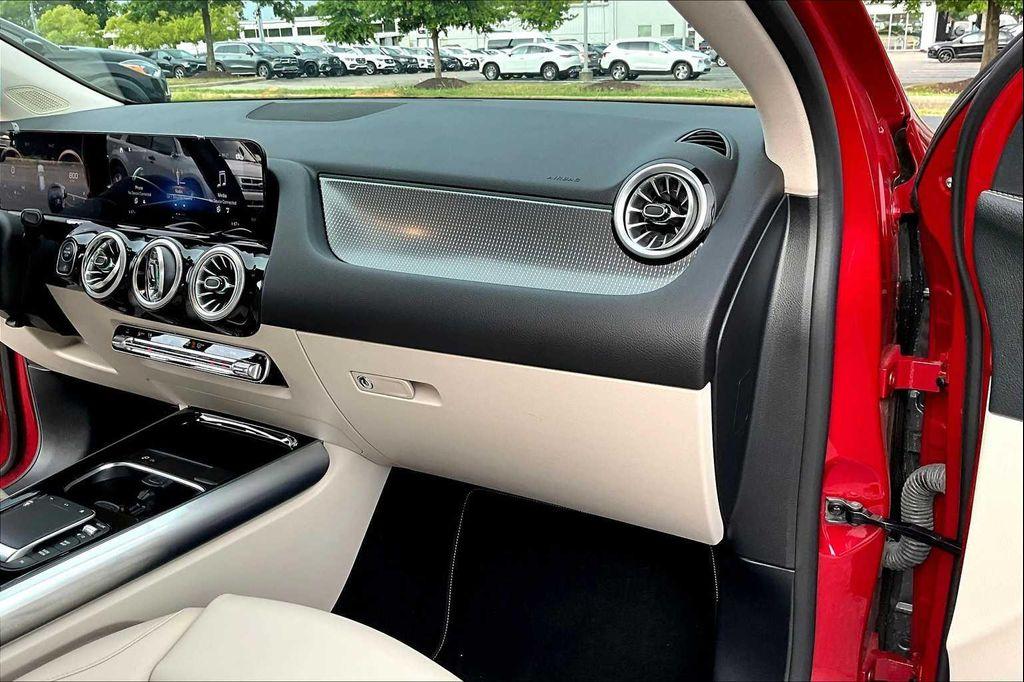 used 2022 Mercedes-Benz GLA 250 car, priced at $28,998