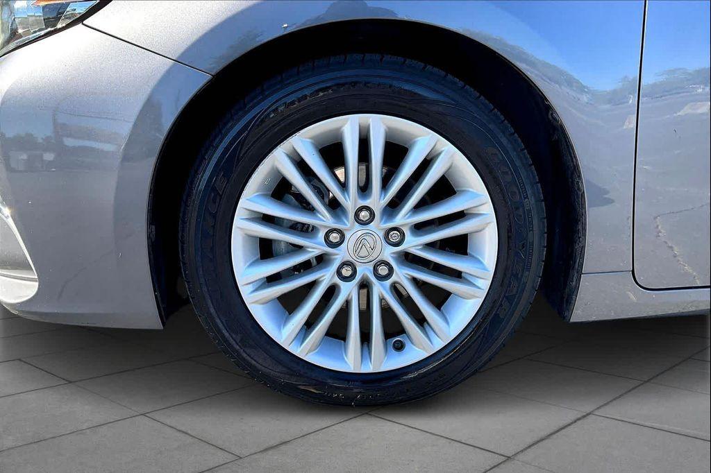 used 2017 Lexus ES 350 car, priced at $17,598