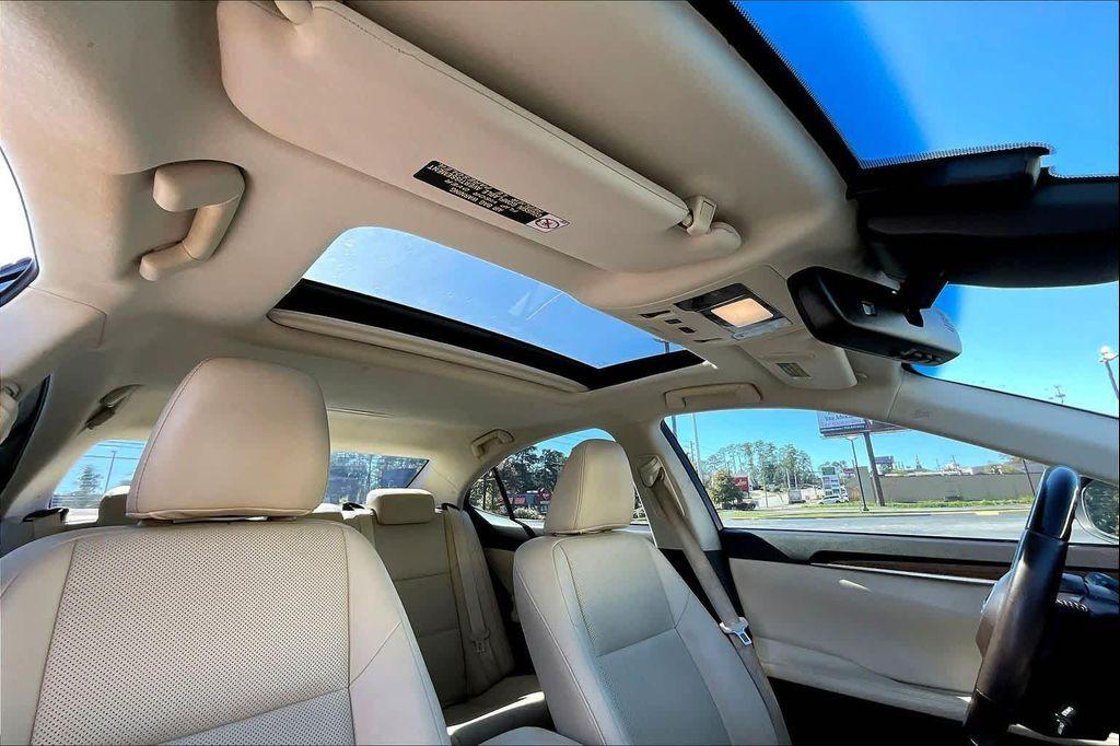 used 2017 Lexus ES 350 car, priced at $17,598