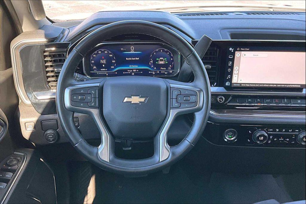 used 2024 Chevrolet Silverado 1500 car, priced at $34,298